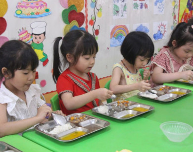 TP Hồ Chí Minh yêu cầu ''siết chặt'' an toàn thực phẩm tại trường học, cơ sở giáo dục