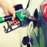 Bộ Công Thương đề xuất trao lại quyền điều hành giá xăng dầu về Bộ Tài chính