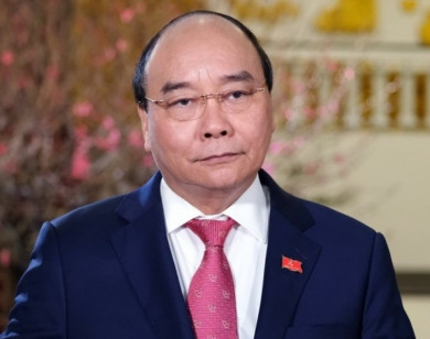 Chủ tịch nước Nguyễn Xuân Phúc thôi chức Ủy viên Bộ Chính trị, Ủy viên Trung ương khoá XIII