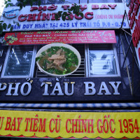 Sài Gòn có phở Tàu Bay - Ăn tô xe lửa cả ngày ngán cơm