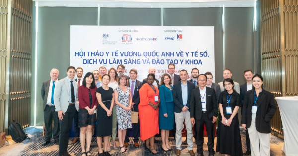 Đoàn doanh nghiệp y tế Anh quốc tới thăm TP Hồ Chí Minh