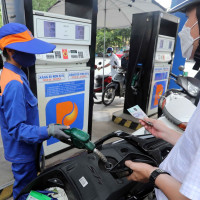Giá xăng có thể tiếp tục tăng vào ngày mai?