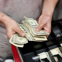 Tỷ giá ngoại tệ ngày 20/2/2023: USD quay đầu tăng mạnh