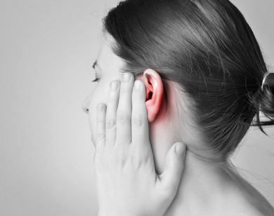 Biểu hiện của bệnh viêm tai giữa ở người lớn bạn cần chú ý