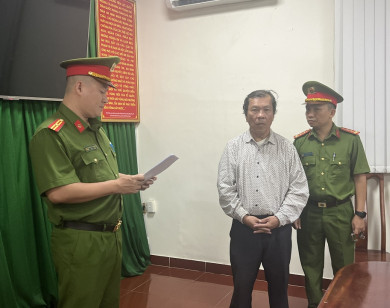 Vụ án Đặng Thị Hàn Ni: Khởi tố, bắt tạm giam luật sư Trần Văn Sỹ