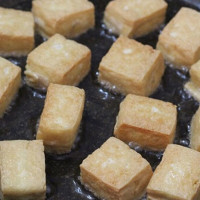 Bí quyết chiên đậu hũ giòn ngon không bị dính chảo