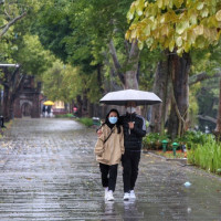 Dự báo thời tiết ngày 28/3/2023: Hà Nội có mưa nhỏ rải rác, trời rét
