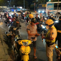 Hơn 13.000 người vi phạm nồng độ cồn bỏ luôn xe ở TP Hồ Chí Minh