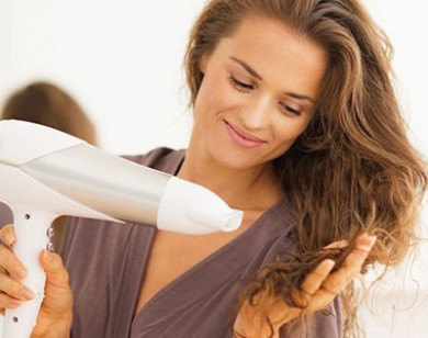 8 điều chị em cần nhớ khi sử dụng máy sấy tóc 