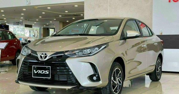 Giá xe ô tô Toyota tháng 4/2023: Thấp nhất chỉ 352 triệu đồng