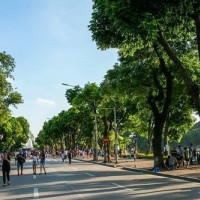 Dự báo thời tiết ngày 30/4/2023: Hà Nội đêm và sáng lạnh, trưa trời nắng. Ảnh: TTXVN