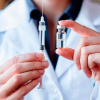 Những nhóm đối tượng tiêm chủng vaccine bắt buộc