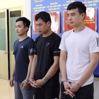 Công an TP Hồ Chí Minh bắt giữ nhóm cho vay “nặng lãi” từ thông tin tờ rơi