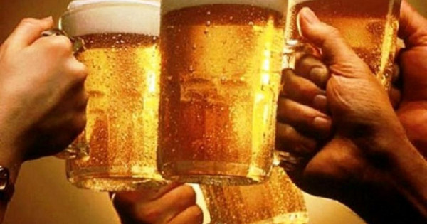 5 điều cấm kỵ khi uống bia mùa hè bạn cần ghi nhớ