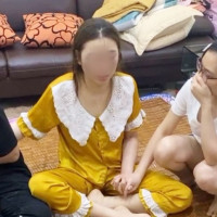Tạm giữ bảo mẫu bạo hành bé gái 1 tháng tuổi ở Hà Nội