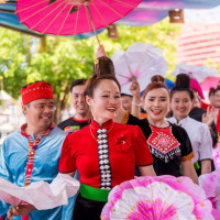 Phiên chợ tình Tây Bắc, tục “cướp vợ” của người H’Mông…tái hiện tại VinWonders Nam Hội An