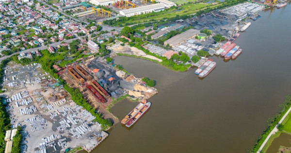Cận cảnh cảng Ninh Phúc đang bị Bộ Công an điều tra sai phạm 135 tỉ đồng khi cổ phần hóa