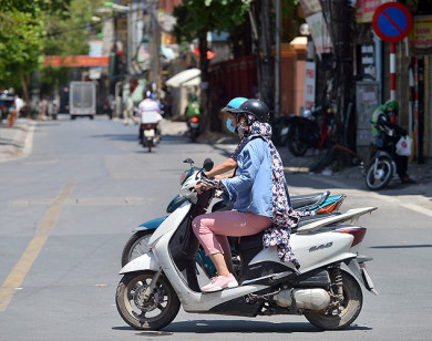 Dự báo thời tiết ngày 29/6/2023: Hà Nội chiều tối và đêm có mưa, ngày nắng nóng