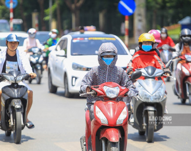 Dự báo thời tiết ngày 15/7/2023: Hà Nội đêm và sáng có mưa rào, trưa trời nắng