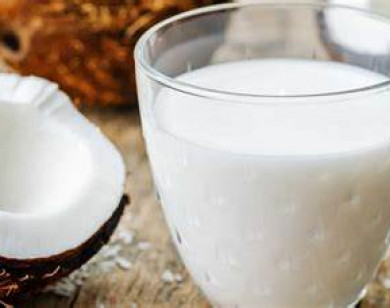 9 lợi ích tuyệt vời cúa nước cốt dừa