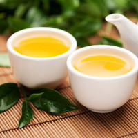 Chè xanh rất tốt nhưng lại đại kỵ với những người này