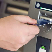 4 nguyên tắc để đảm bảo an toàn khi rút tiền thẻ ATM