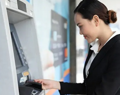 Những lưu ý khi chuyển tiền qua ATM