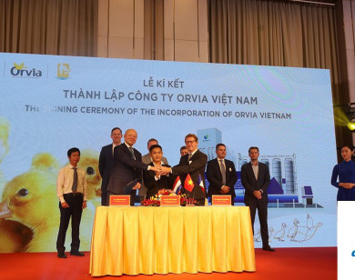 De Heus, Orvia và Lan Chi thành lập công ty vịt giống chất lượng cao – Orvia Việt Nam