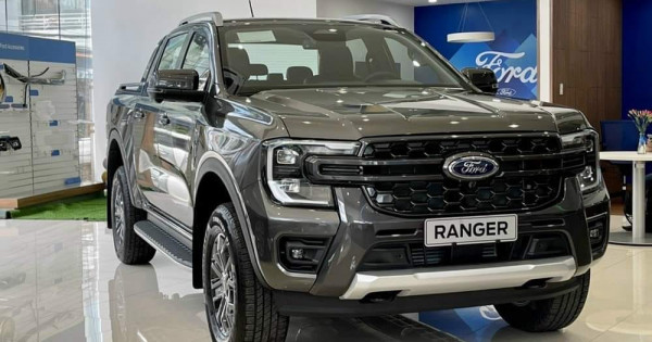 Giá xe ô tô Ford tháng 11/2023: Ưu đãi lên đến 100 triệu đồng