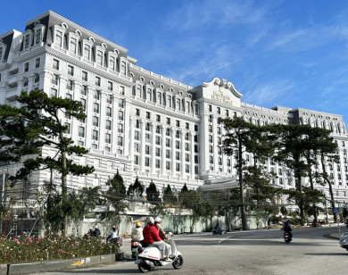 Lâm Đồng: Đóng tiền "hợp thức" sai phạm công trình siêu khách sạn 5 sao Merperle Dalat Hotel?