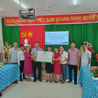 Trao tặng Tivi Aikyo cho 2 điểm trường tại huyện Bù Đăng, tỉnh Bình Phước