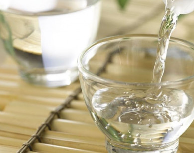 Công dụng tuyệt vời của việc trộn dầu gió với giấm trắng
