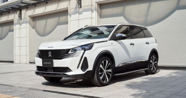 Giá xe ô tô Peugeot tháng 11/2023: Dao động từ 749 triệu đến 1,5 tỷ đồng