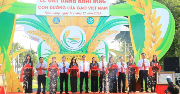 Festival Quốc tế ngành hàng lúa gạo Việt Nam-Hậu Giang 2023: Khai mạc triển lãm "Con đường lúa gạo Việt Nam"