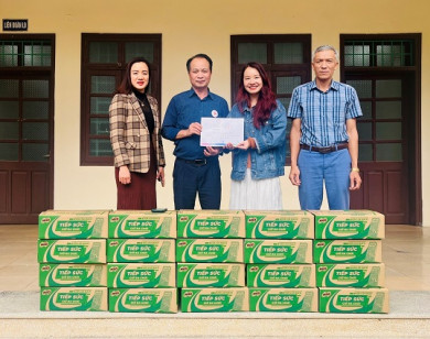 Nestlé Việt Nam tặng gần 6.000 phần quà cho các gia đình có hoàn cảnh khó khăn