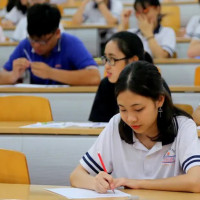 Trường ĐH Sư Phạm TP Hồ Chí Minh cho học sinh lớp 11 tham gia kỳ thi đánh ngía năng lực