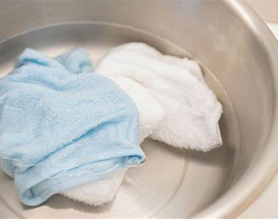 4 mẹo làm sạch mùi hôi và nhớt của khăn mặt khi dùng lâu