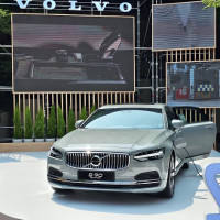 Volvo Car Việt Nam mở màn năm 2024 và ra mắt S90 Recharge tại triển lãm phong cách sống Lagom Thụy Điển 