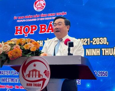Ninh Thuận công bố 2 mũi nhọn kinh tế, mời gọi đầu tư 55 dự án 