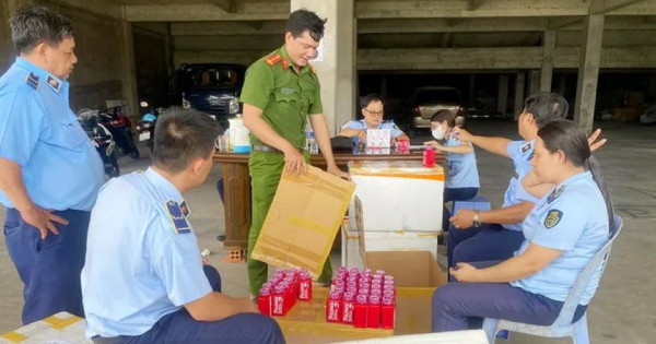 An Giang: Phát hiện số lượng lớn hàng hóa nghi vấn hàng lậu trị giá hơn 1,3 tỷ đồng