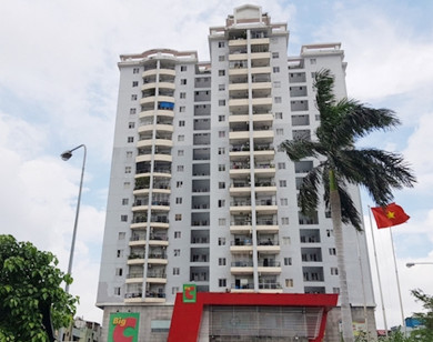 Vụ 214 chủ căn hộ chung cư Phú Thạnh bỗng dưng bị xiết nợ: Chủ đầu tư có dấu hiệu lừa đảo, Ngân hàng Việt Á có vô can?