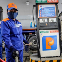 Giải pháp nào ngăn chặn hành vi sai phạm trong kinh doanh xăng dầu?