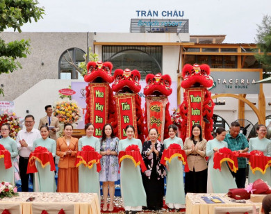 Trân Châu Beach & Resort ra mắt Thương hiệu và Cửa hàng Trà sữa Tacerla Tea House