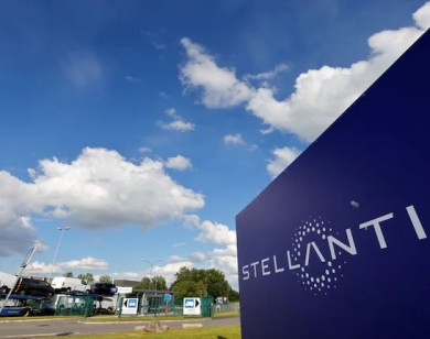 Stellantis và BMW triệu hồi 725.000 xe do lỗi túi khí