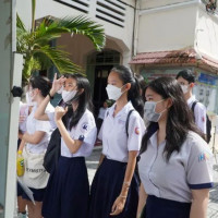 Hà Nội: Hỗ trợ học sinh nhập học bổ sung lớp 10