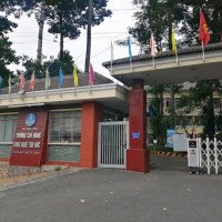 75 đơn vị thuộc UBND TP Hồ Chí Minh, duy nhất một người có phiếu tín nhiệm thấp trên 50%