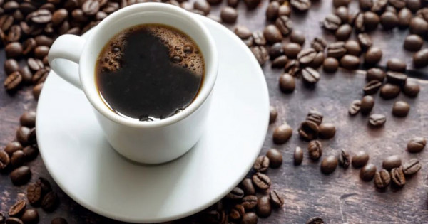 Uống quá nhiều cà phê mỗi ngày có gây hại cho sức khỏe?