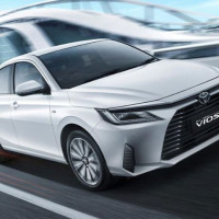 Trong tháng 8, Toyota Việt Nam hỗ trợ 50% lệ phí trước bạ cho loạt xe