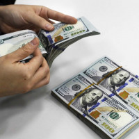 Giá ngoại tệ hôm nay 3/8/2024: Đồng USD giảm thẳng đứng, chạm mức 103,86 điểm