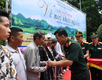 Tân Hiệp Phát "Về nguồn" để tri ân những cựu chiến binh anh hùng